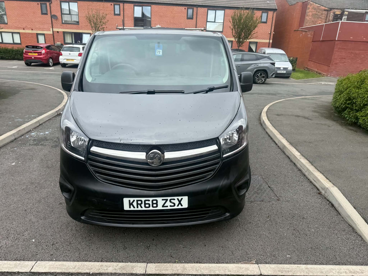 2018-VAUXHALL VIVARO BUS