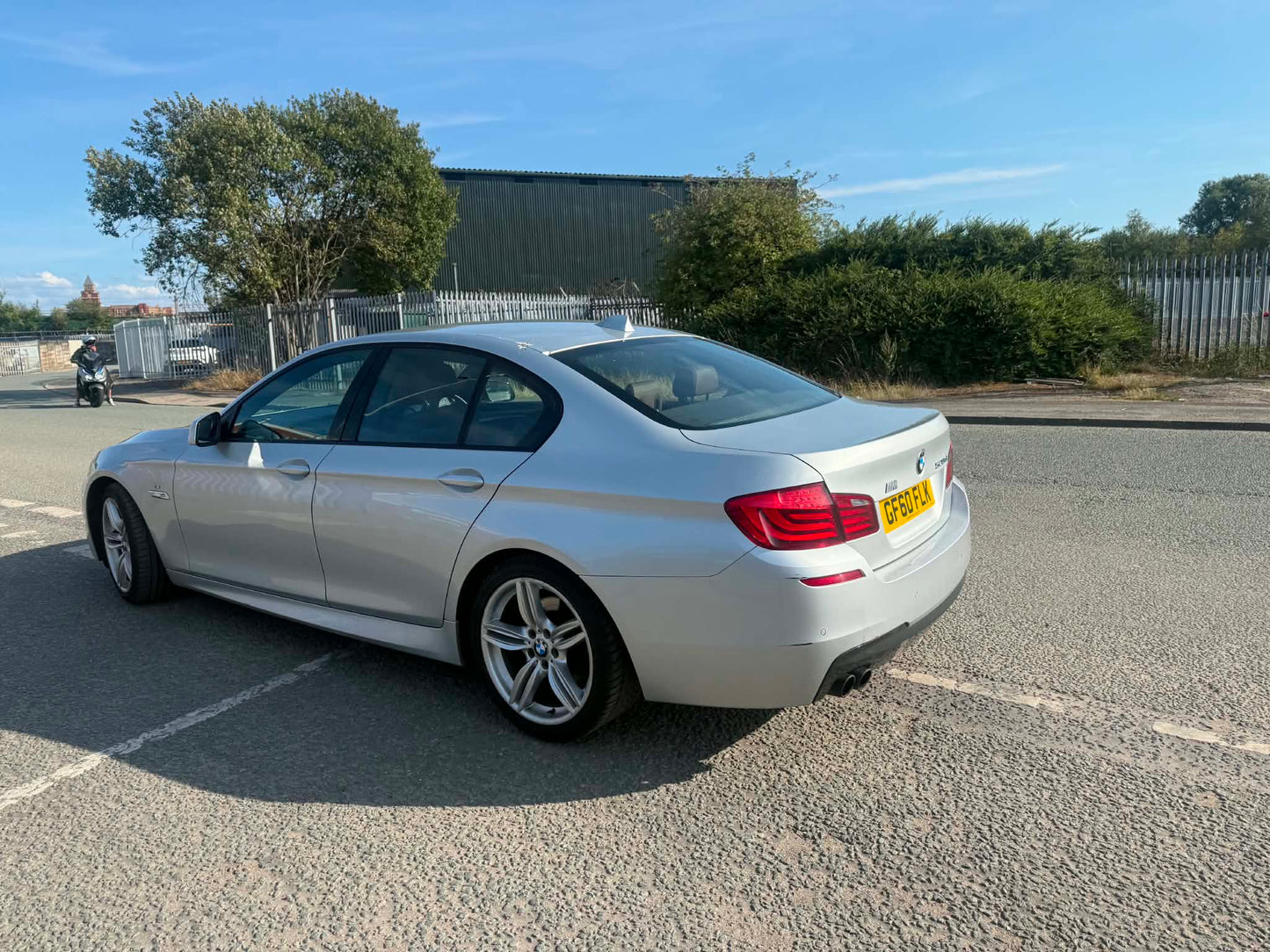 2010-BMW 5 SERIES
