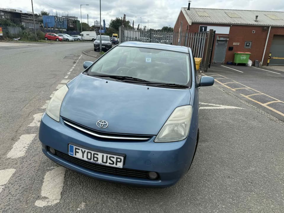 2006 - TOYOTA PRIUS