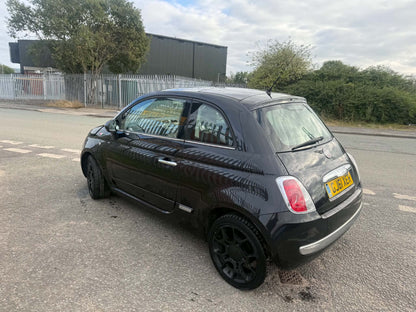 2011-FIAT 500