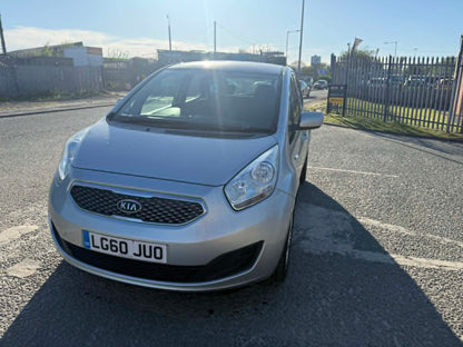 2010- KIA VENGA 2  LOW MILEAGE