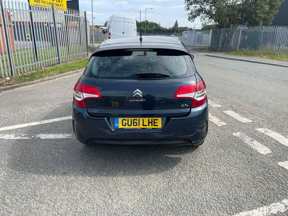 2011 CITROEN C4