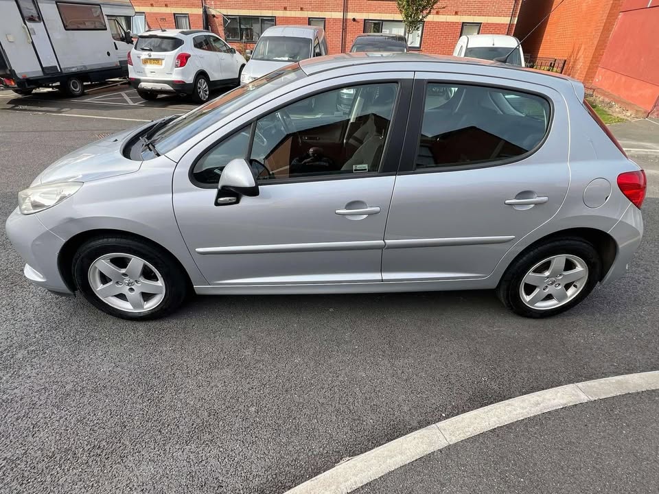 2007 - PEUGEOT 207