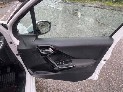 2017 - PEUGEOT 208