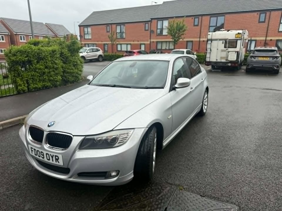 2009-BMW 3 SERIES