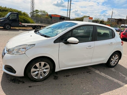 2017-PEUGEOT 208