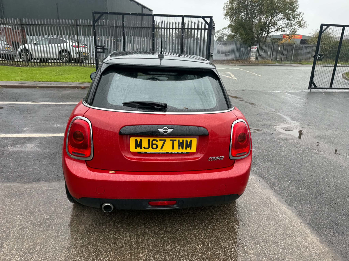 2017-MINI ONE