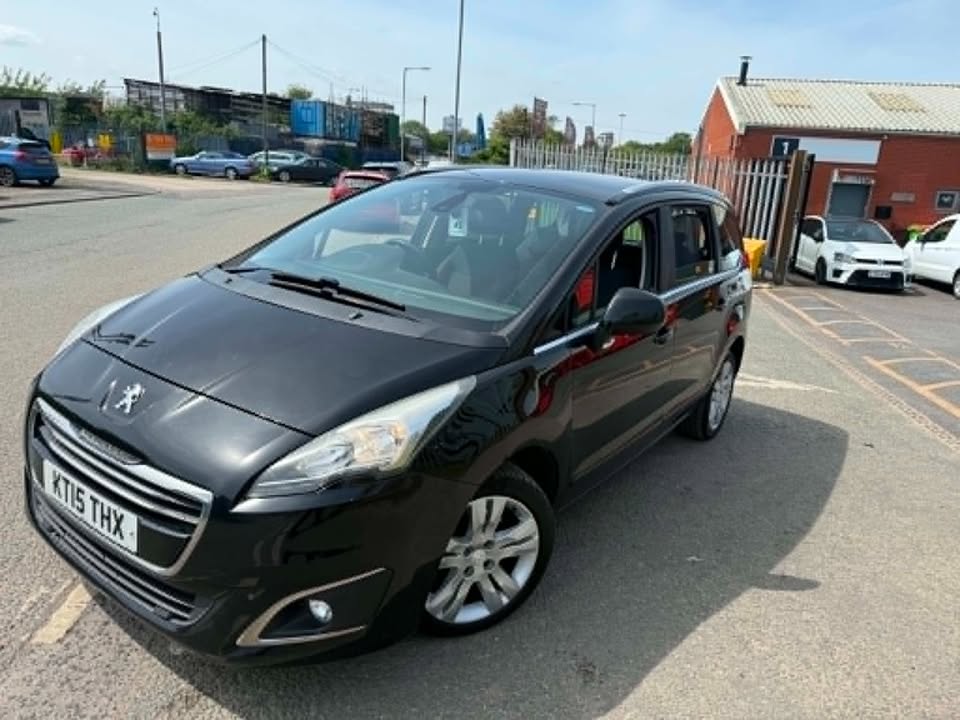 2015-PEUGEOT 5008