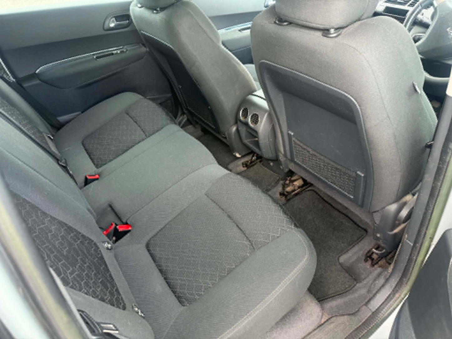 2014-PEUGEOT 3008