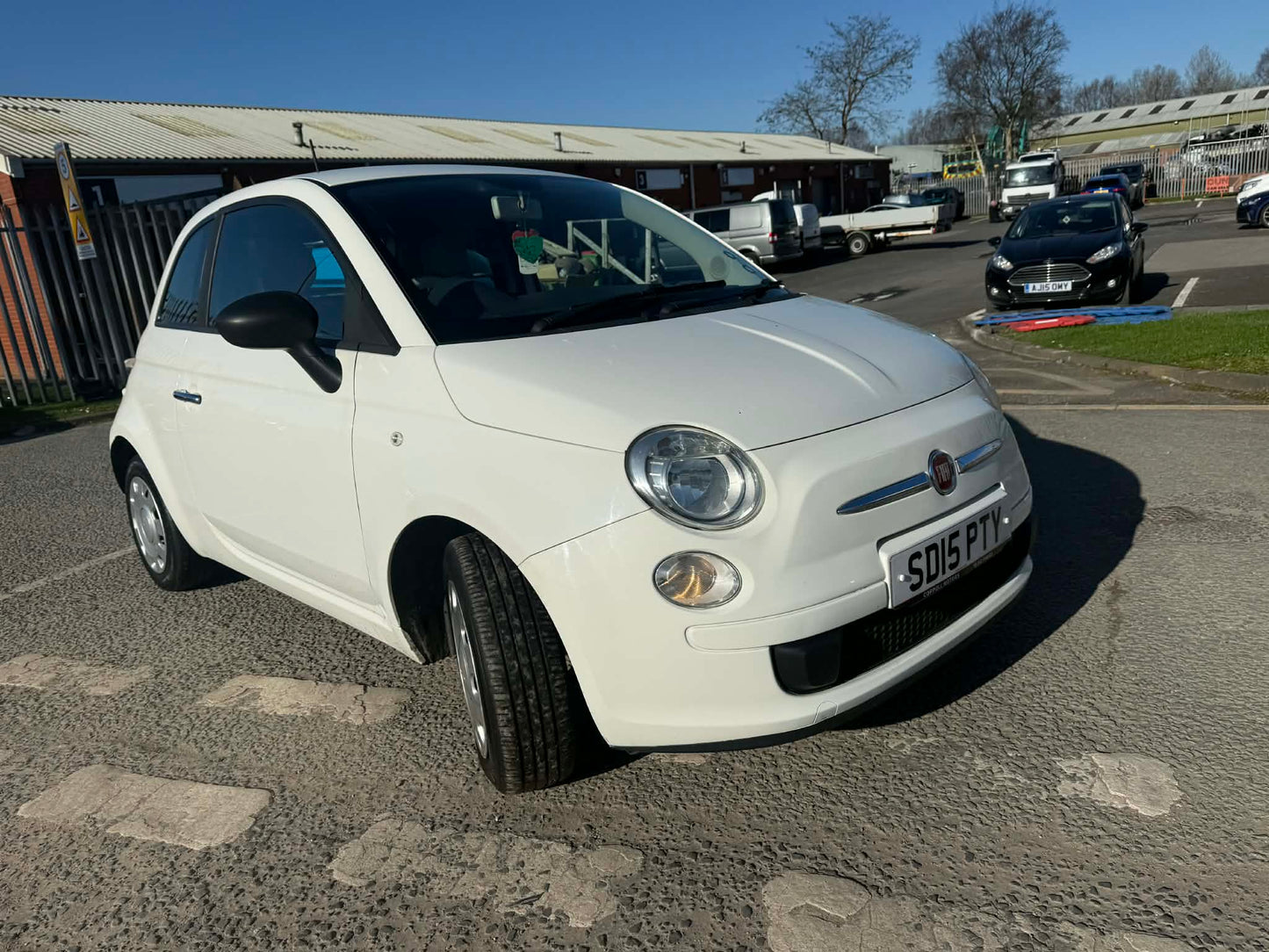 2015 - FIAT 500 LOW MILEAGE