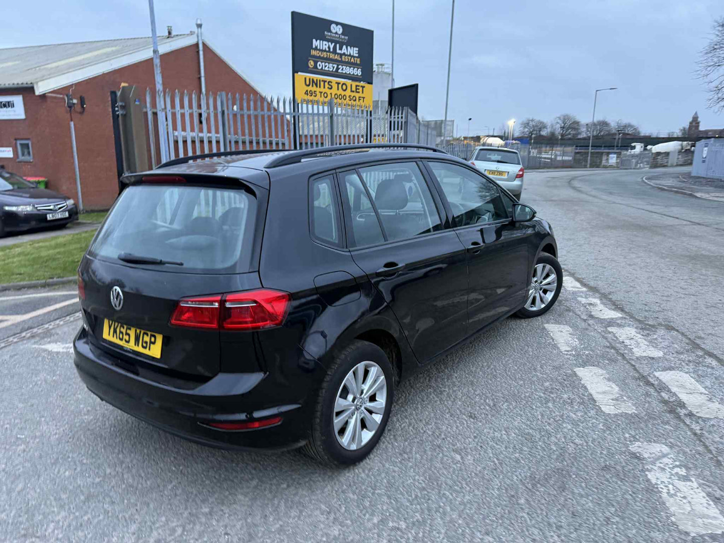 2015 - VW GOLF SV