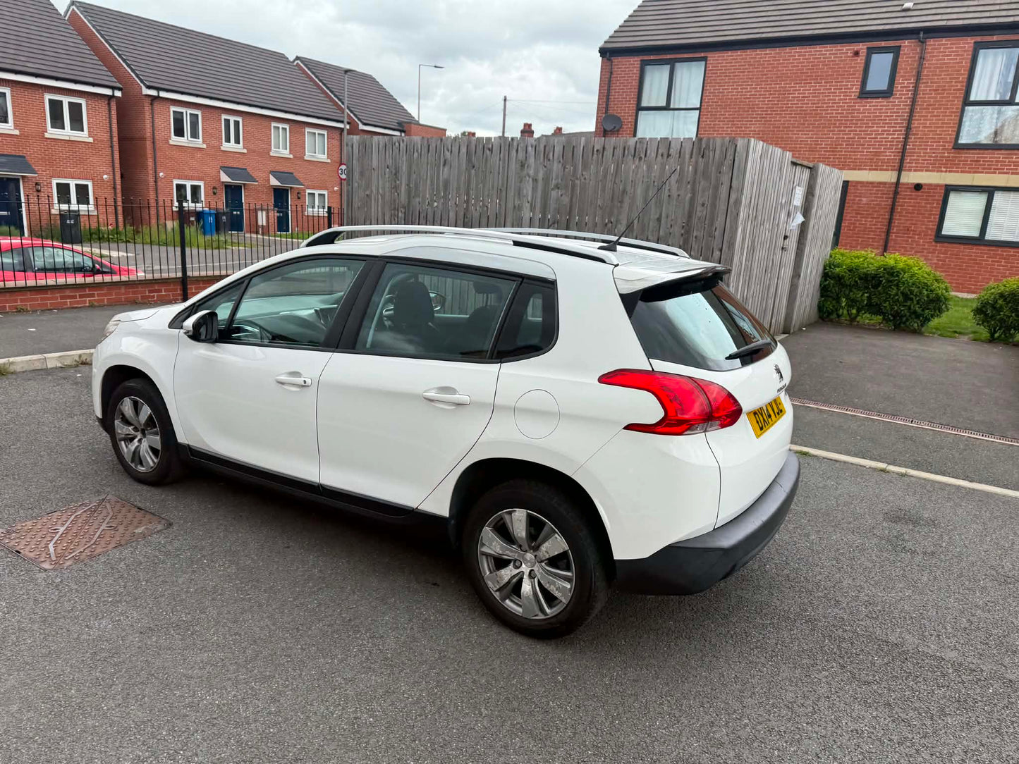 2014-PEUGEOT 2008