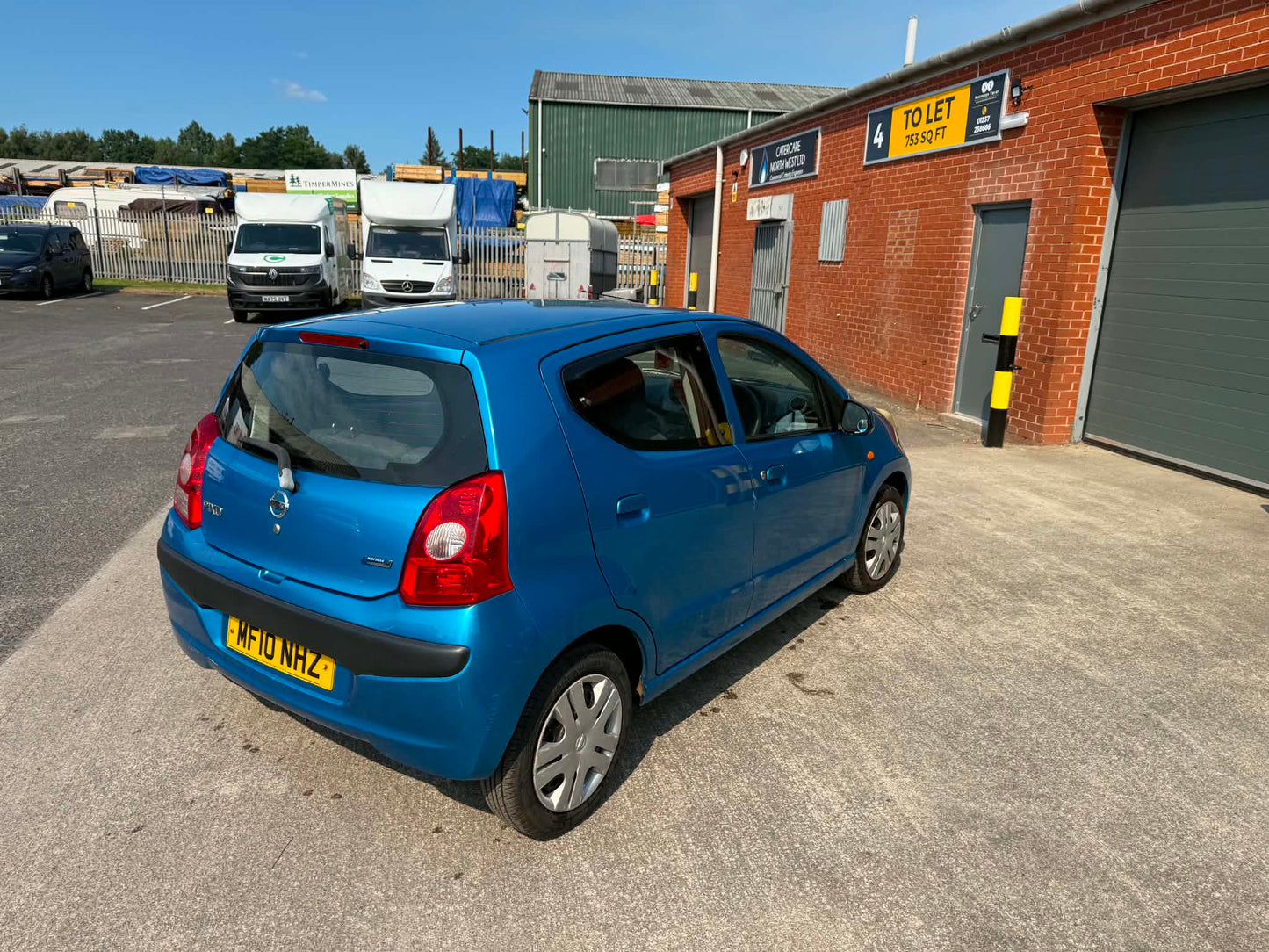 2010-NISSAN PIXO AUTOMATIC