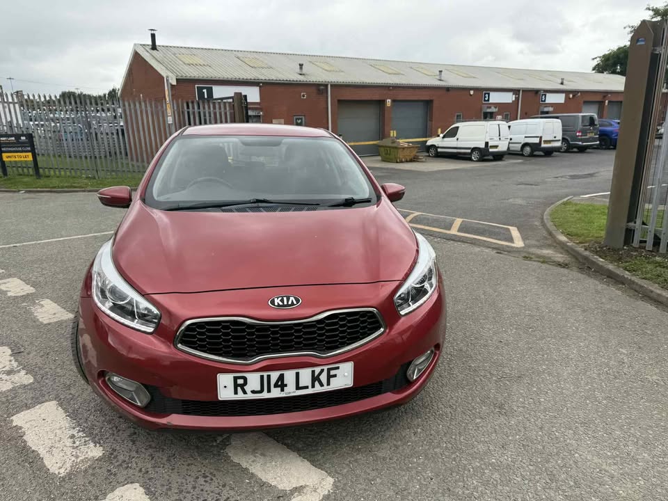 2014 - KIA CEED