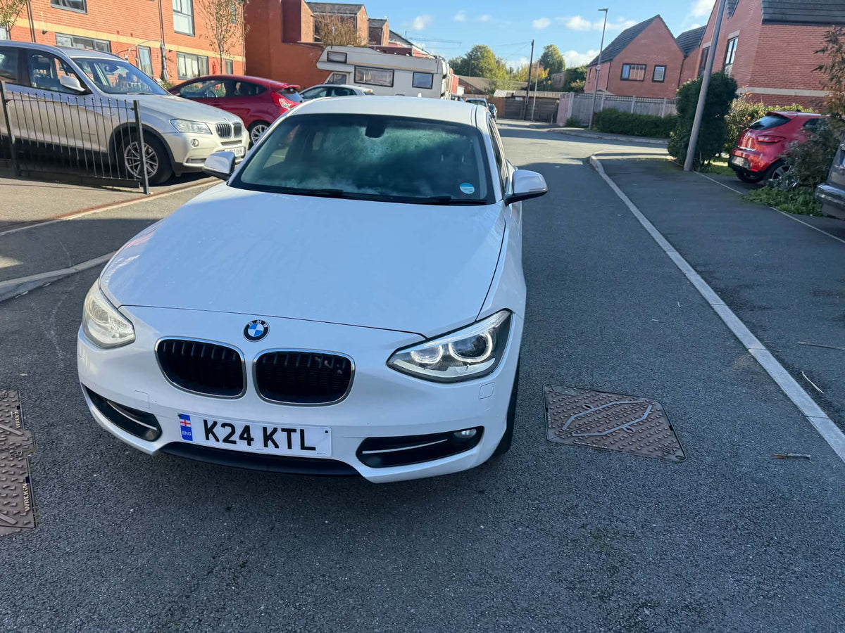 2013-BMW 1 SPORT