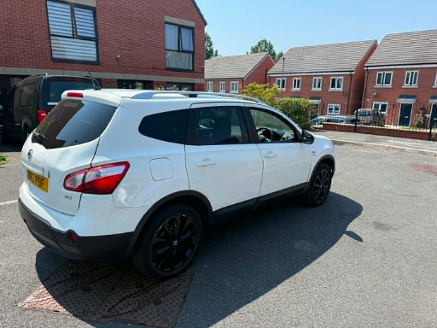 2012-NISSAN QASHQAI PLUS 2
