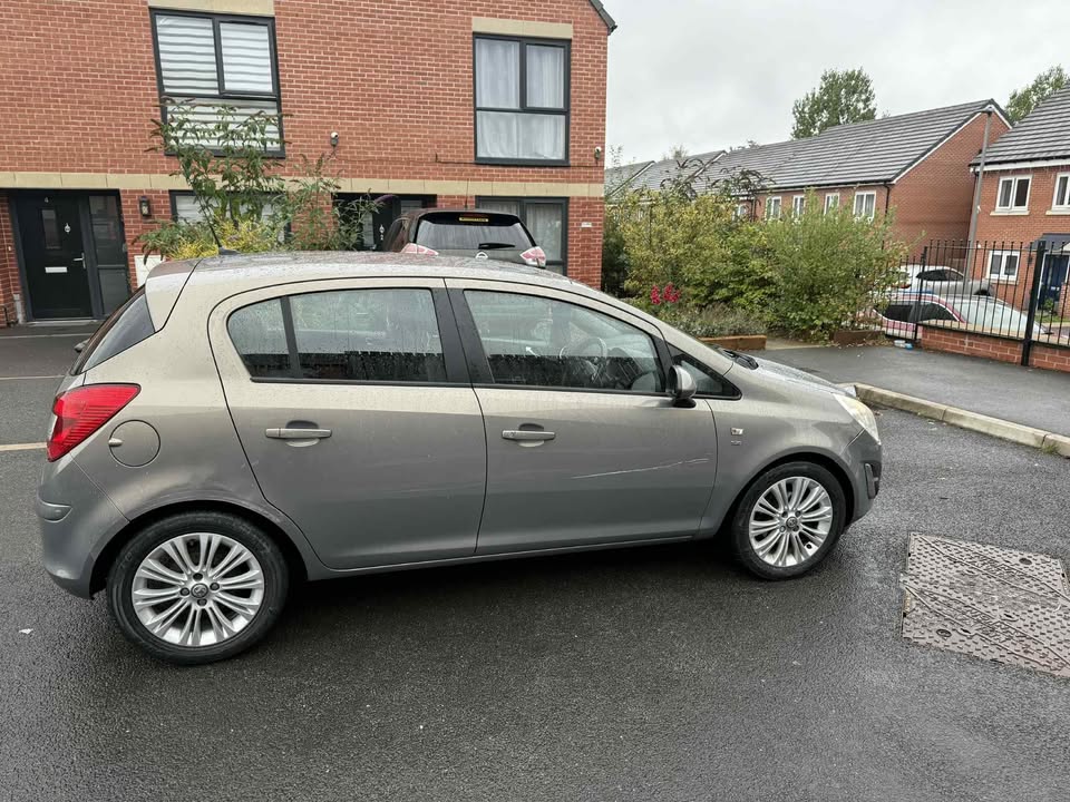 2013 - VAUXHALL CORSA