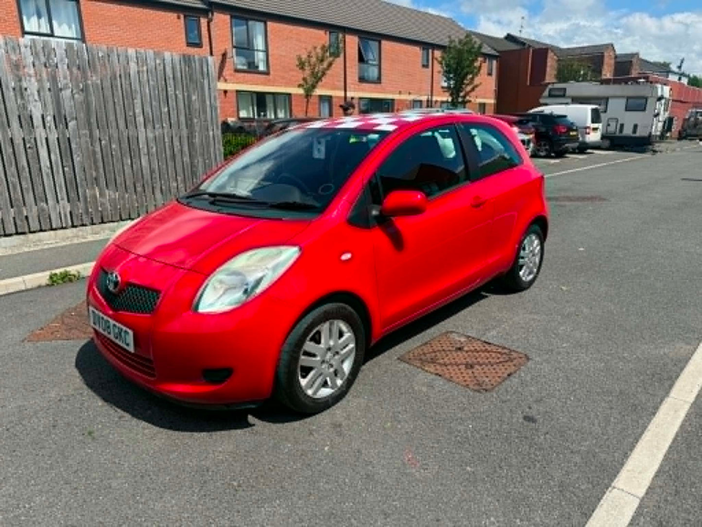 2008-TOYOTA YARIS