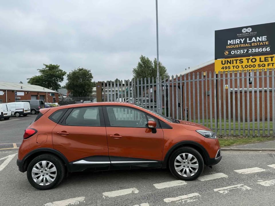 2014 - RENAULT CAPTUR