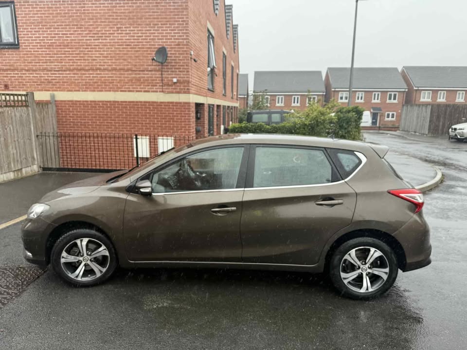2015 NISSAN PULSAR
