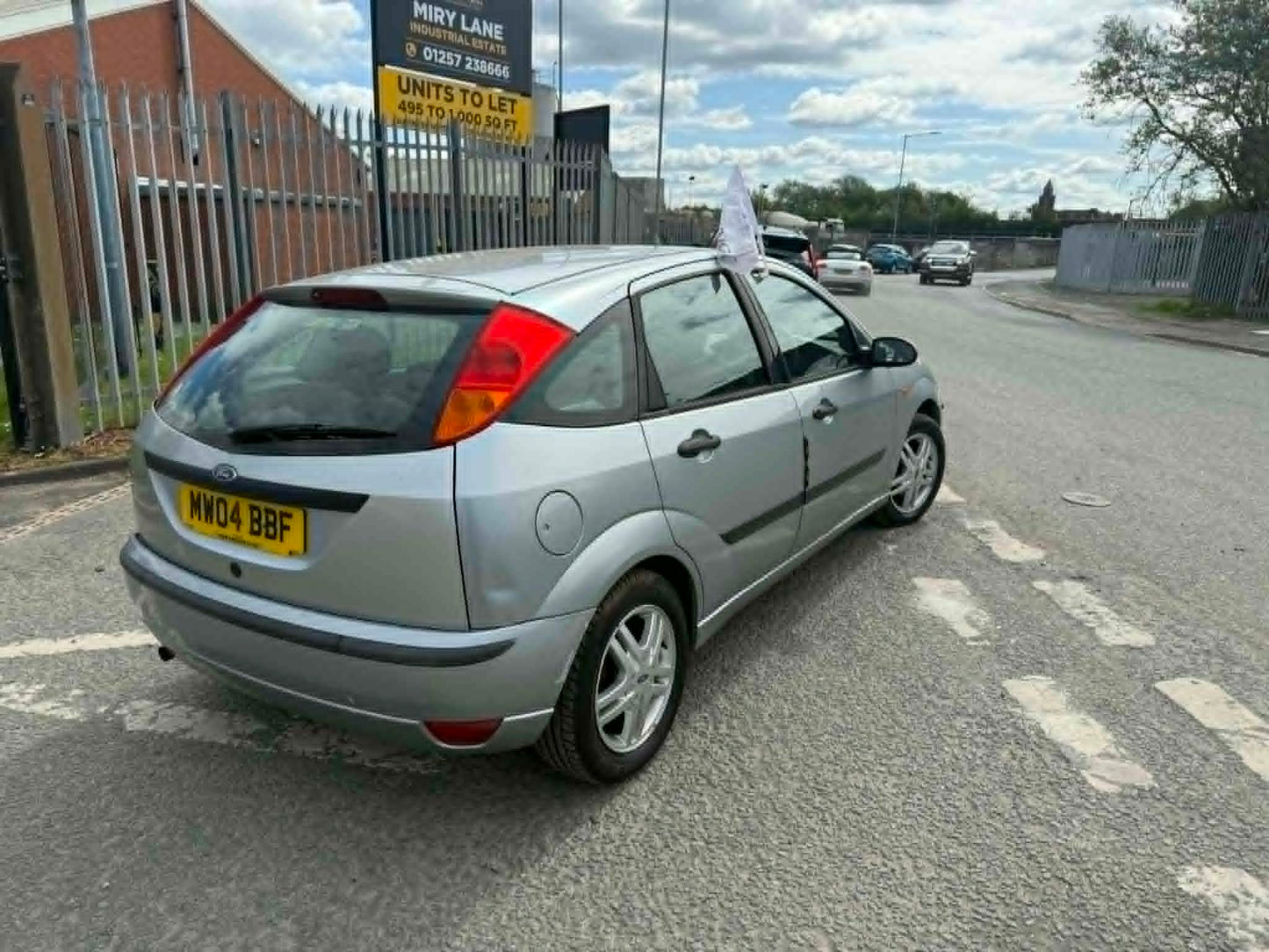2004- FORD FOCUS