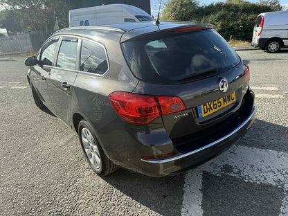 2015 - VAUXHALL ASTRA