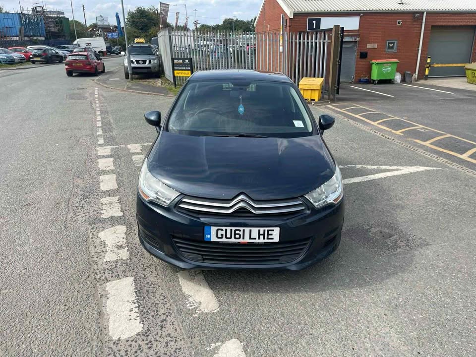 2011 CITROEN C4
