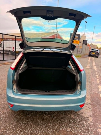 2009-FORD FOCUS AUTOMATIC