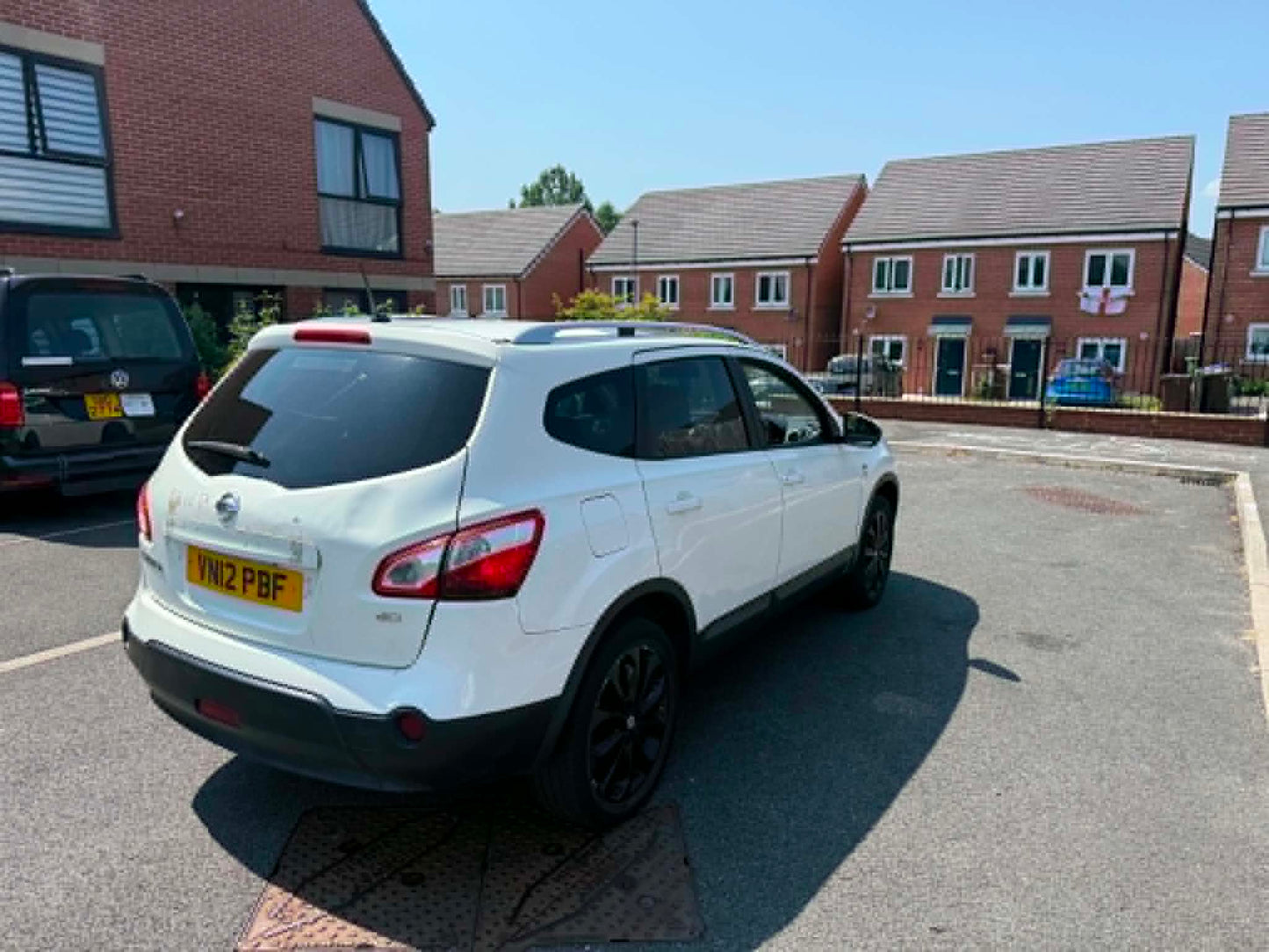 2012-NISSAN QASHQAI PLUS 2