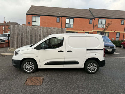 2021-VAUXHALL COMBO