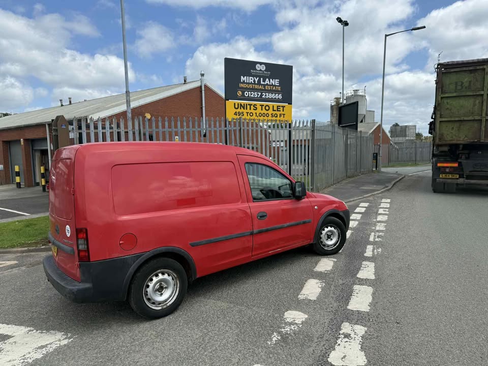2010 VAUXHALL COMBO