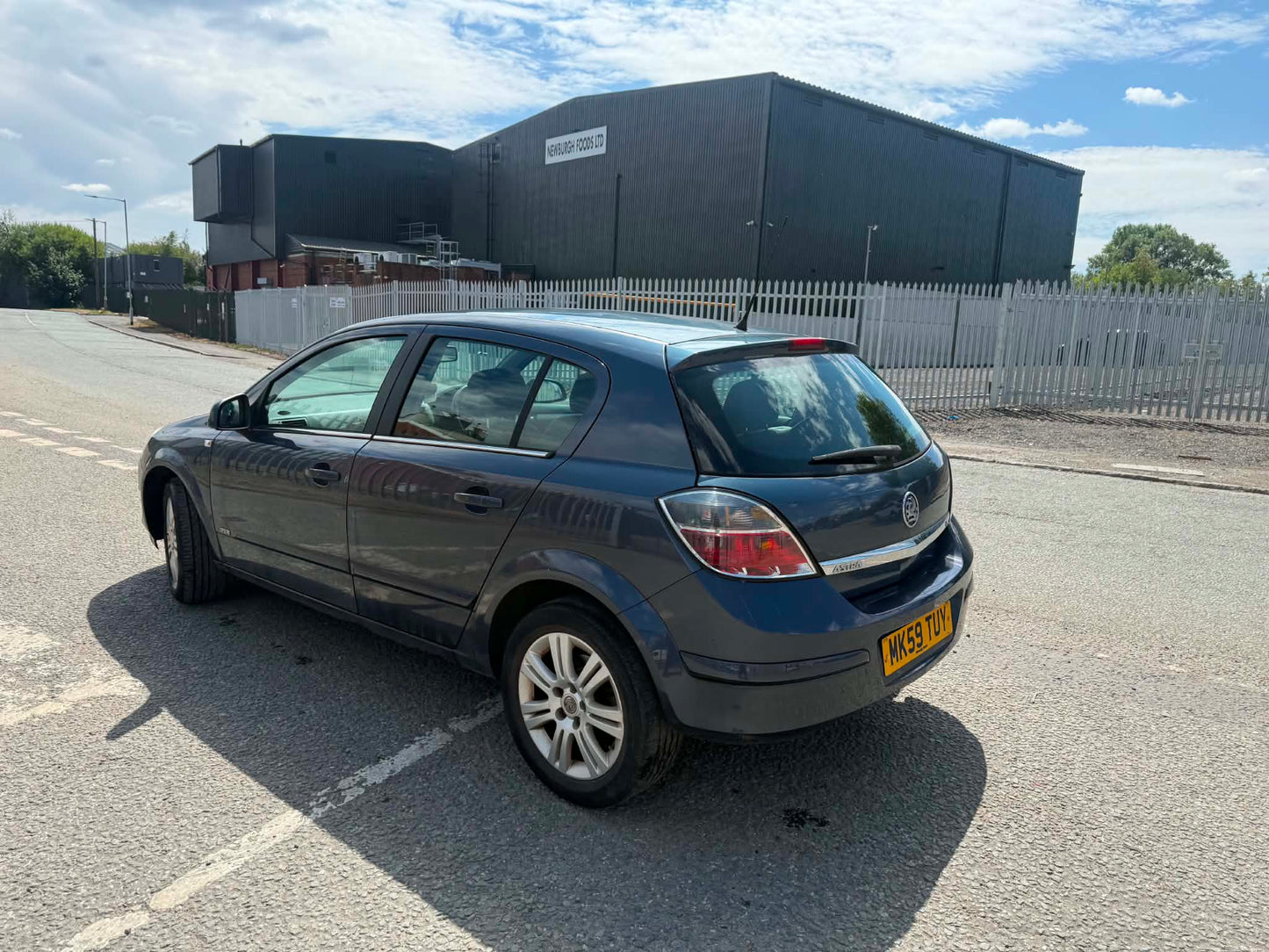 2009-VAUXHALL ASTRA