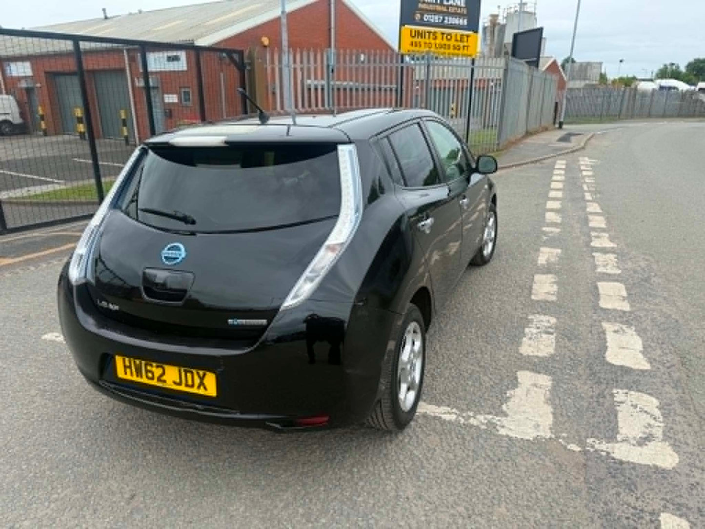 2012- NISSAN LEAF
