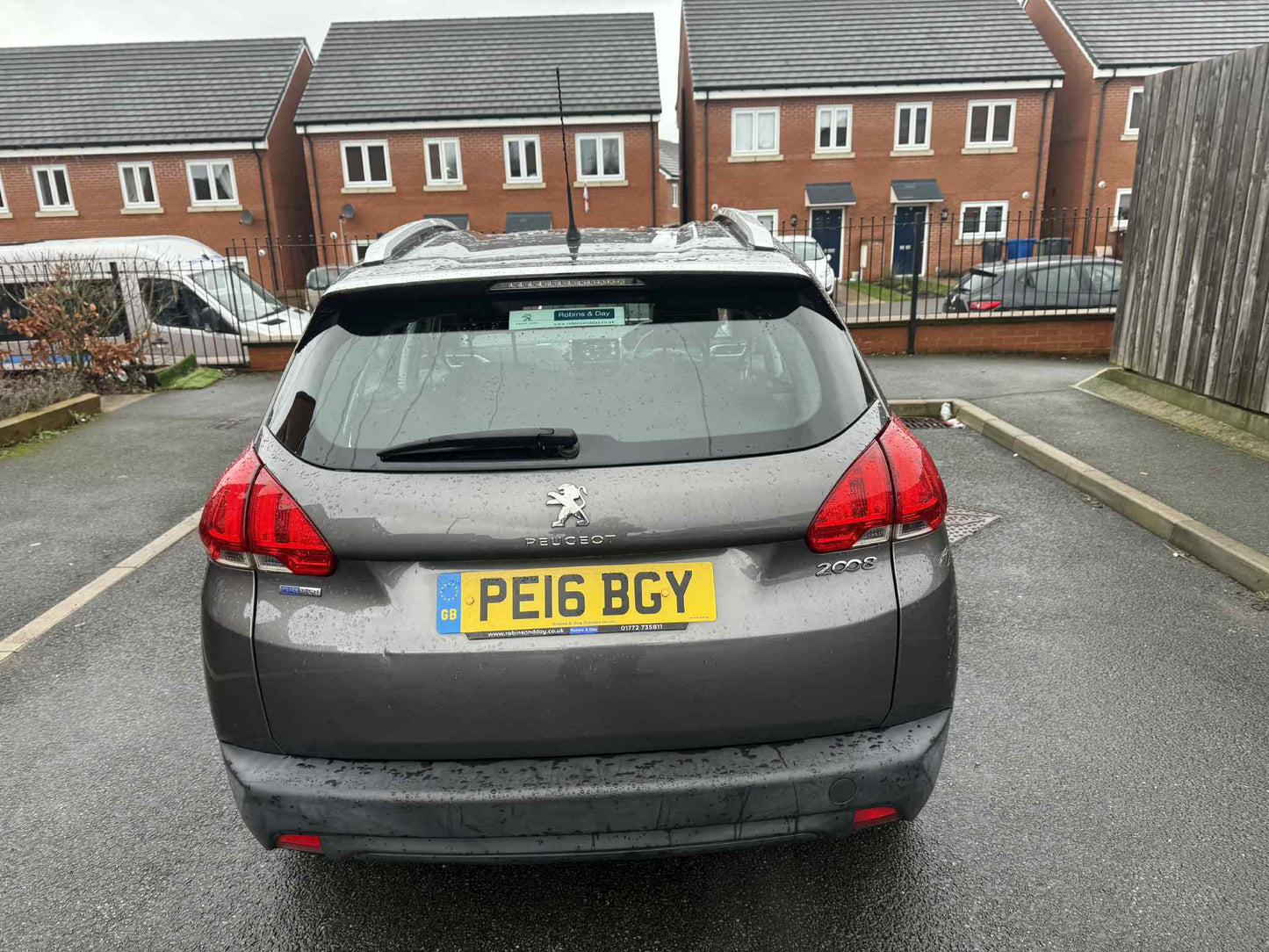 2016 - PEUGEOT 2008 LOW MILEAGE