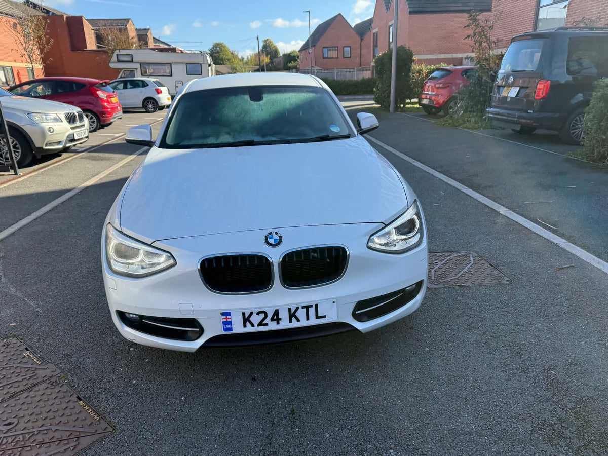 2013-BMW 1 SPORT