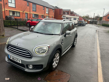 2018-MINI COUNTRYMAN