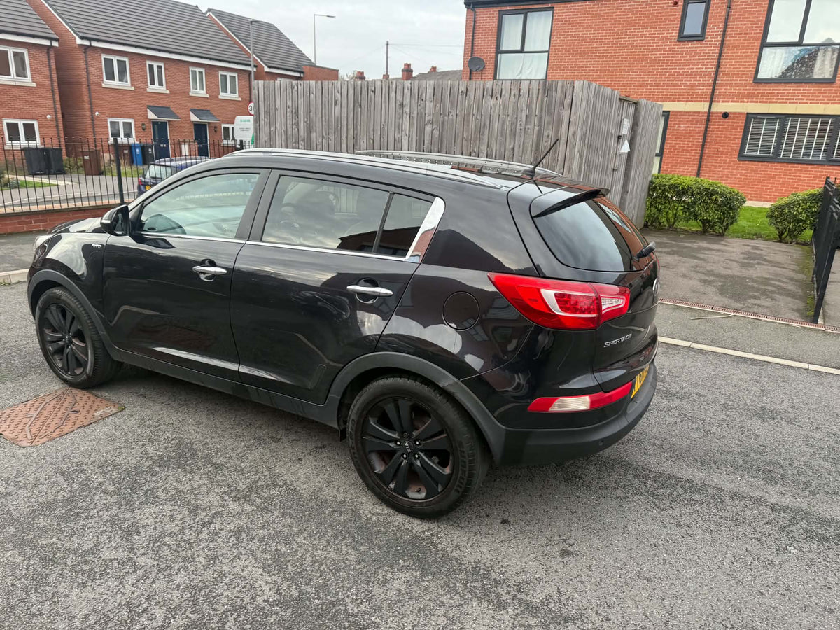 2011-KIA SPORTAGE
