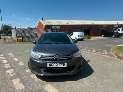 2013-CITROEN C4