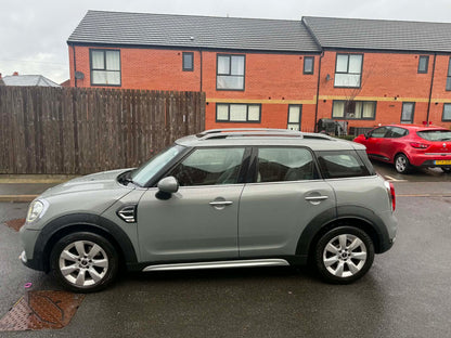 2018-MINI COUNTRYMAN