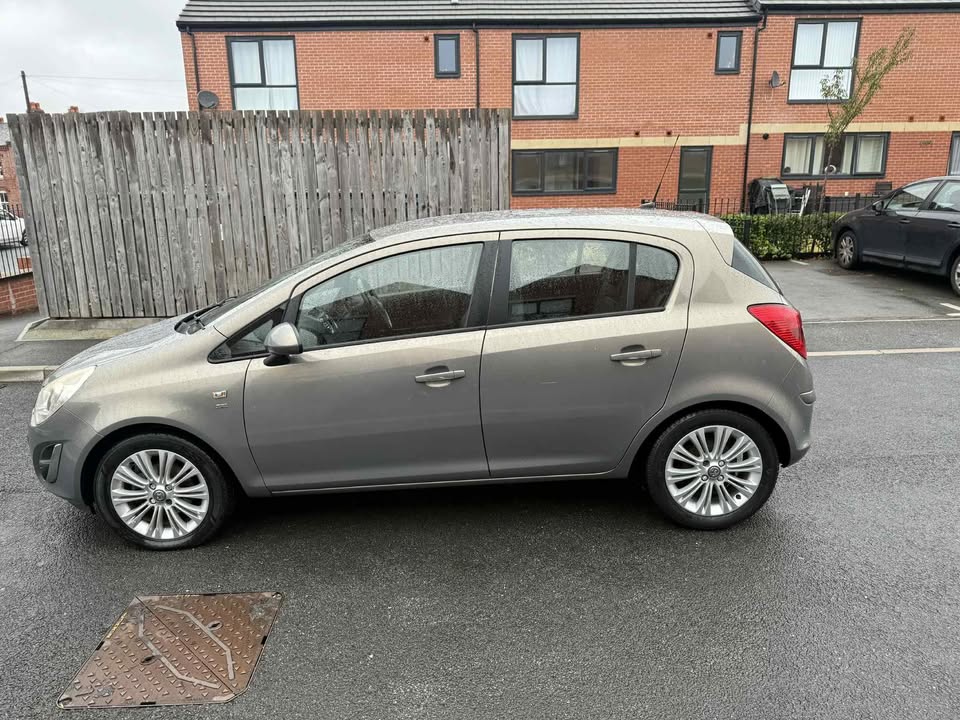 2013 - VAUXHALL CORSA