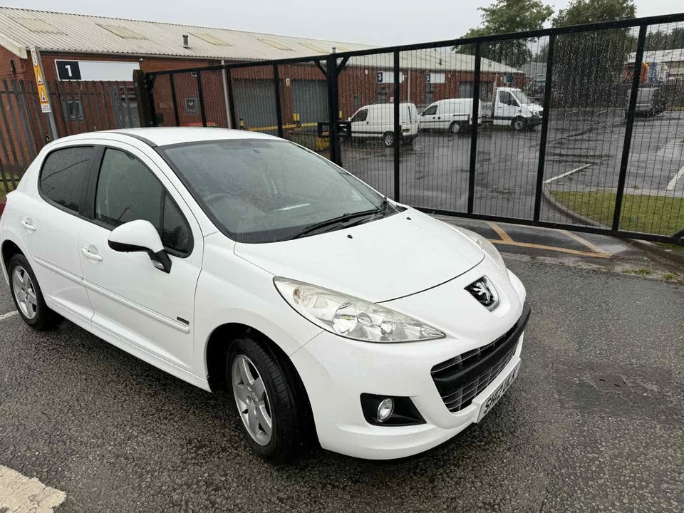 2012 -PEUGEOT 207