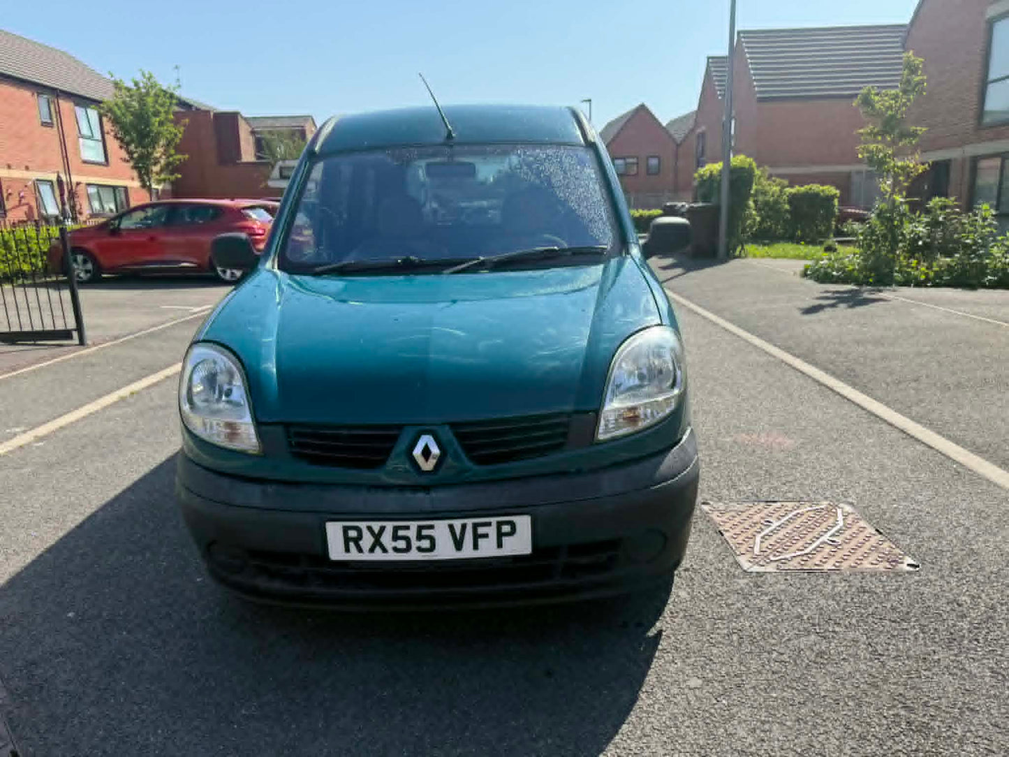 2006- RENAULT KANGOO WHEEL CHAIR AUTOMATIC