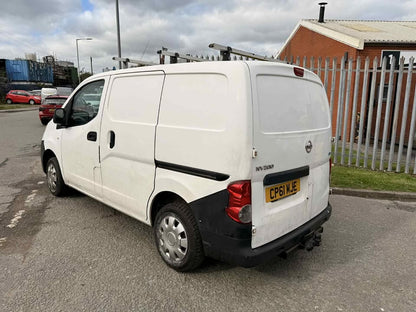 2011 - NISSAN NV200