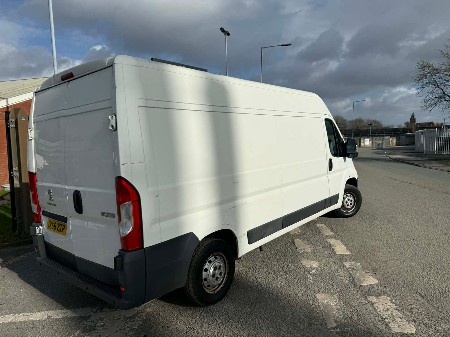 2016- PEUGEOT BOXER VAN