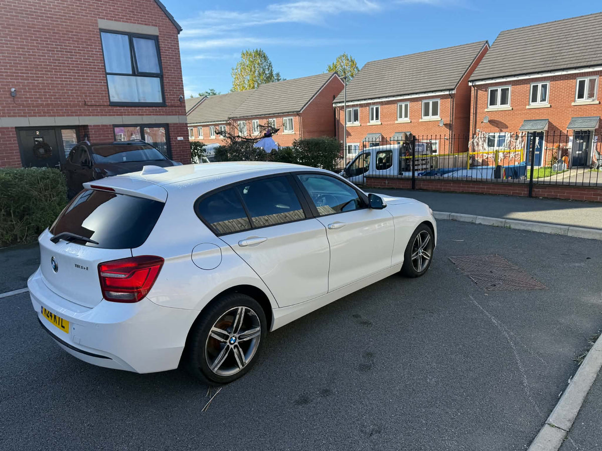 2013-BMW 1 SPORT