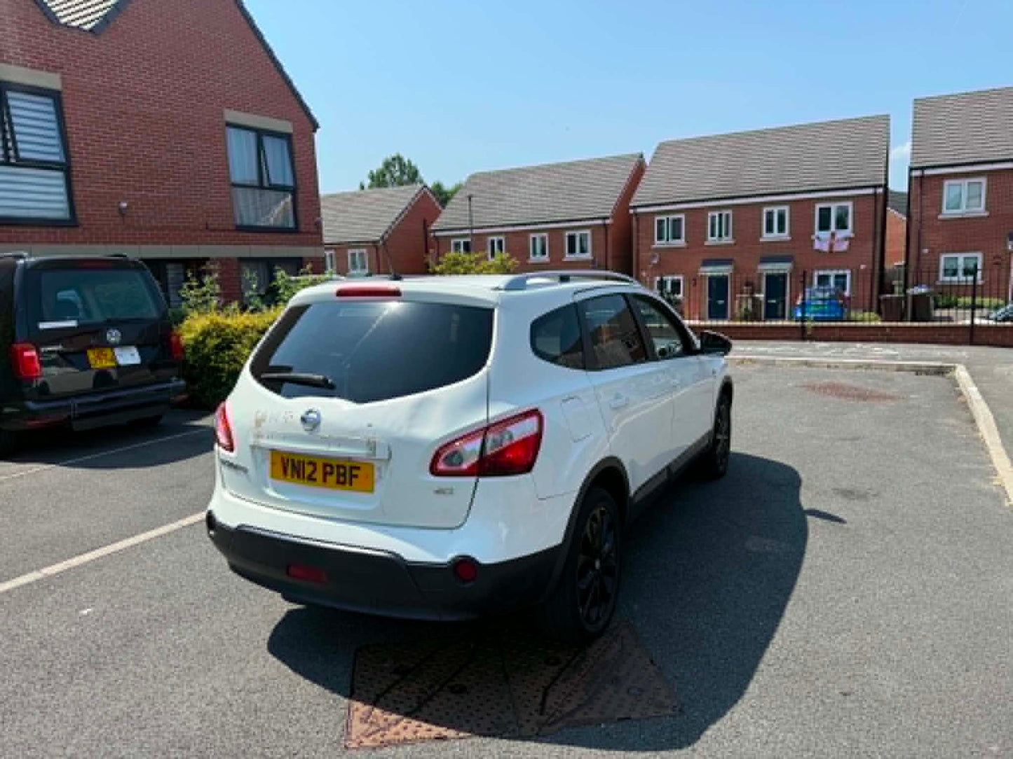 2012-NISSAN QASHQAI PLUS 2