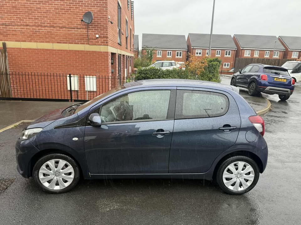 2015 - PEUGEOT 108