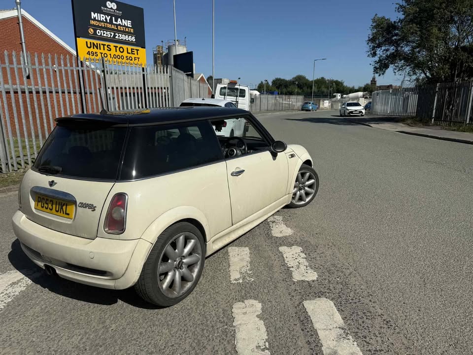 2003 - MINI COOPER S