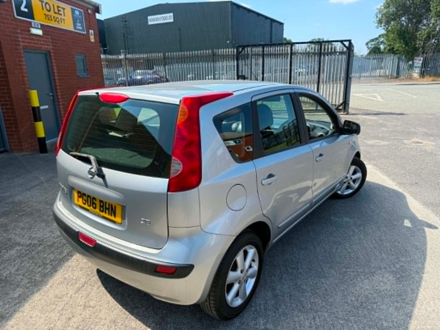 2006 - NISSAN NOTE SE