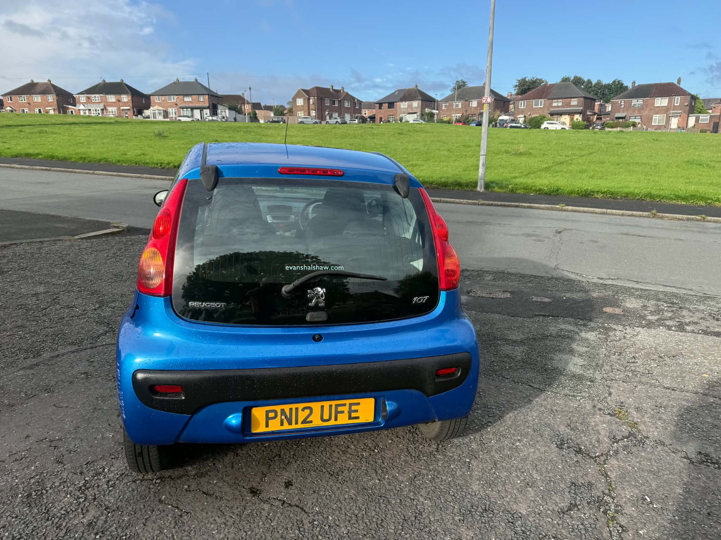 2012-PEUGEOT 107